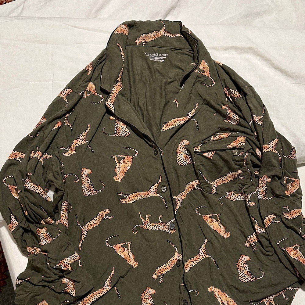 Victorias Secret Modal Pajama Set- XXL Olive Green Leopard - Picture 3 of 4
